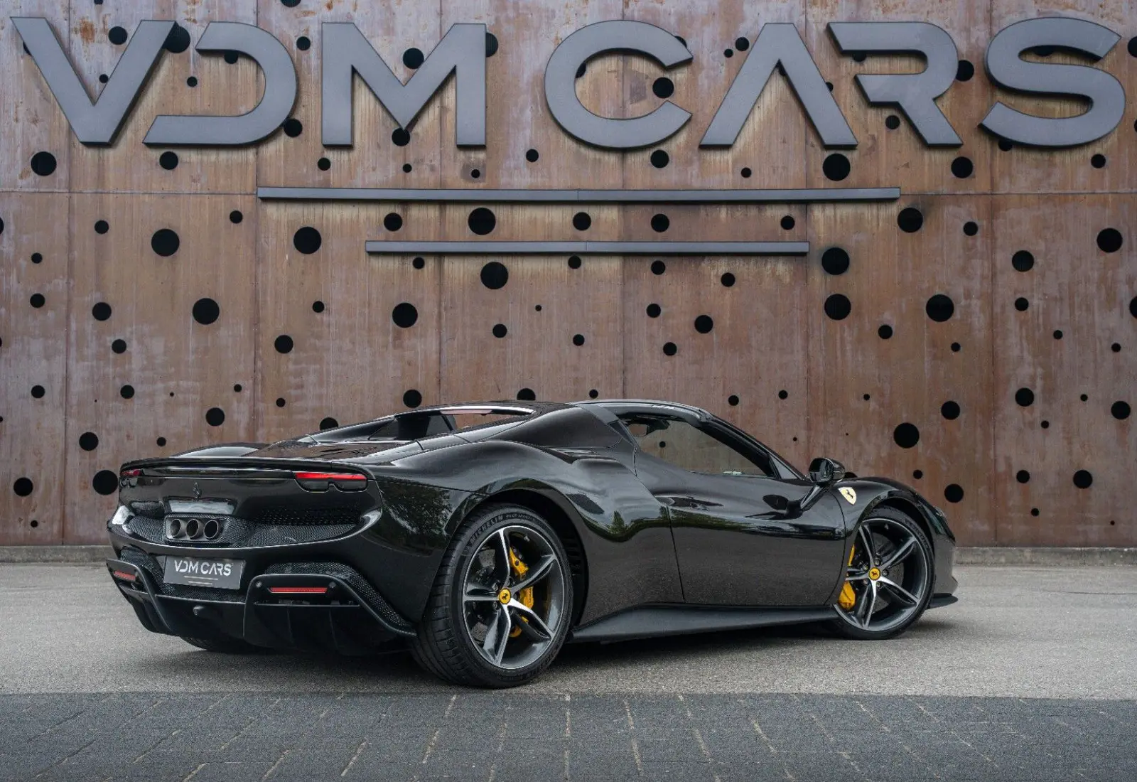 Ferrari 296 GTS * AKRAPOVIC * CARBON SEATS * LIFT * AFS * CONNECT - 153794