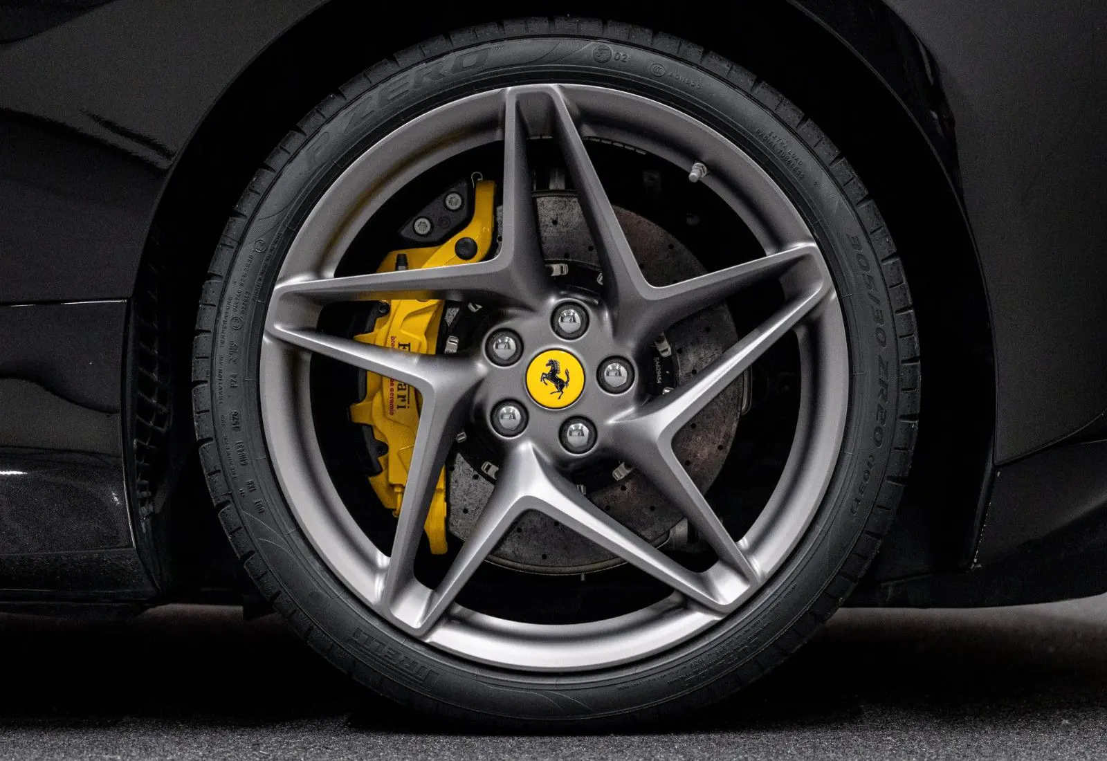 Ferrari F8 Spider 3.9 V8 HELE * Warranty * Service Neu * Lift *  - 147922