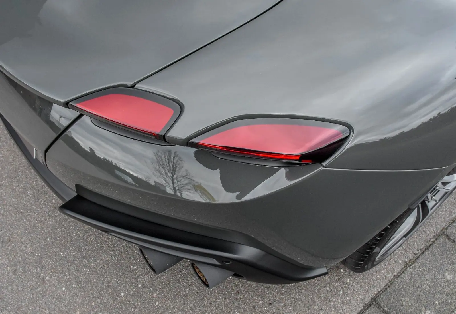 Ferrari Roma * NOVITEC * F. ADAS * MAGNE * P.DISPLAY * SMARTPHONE - 113103