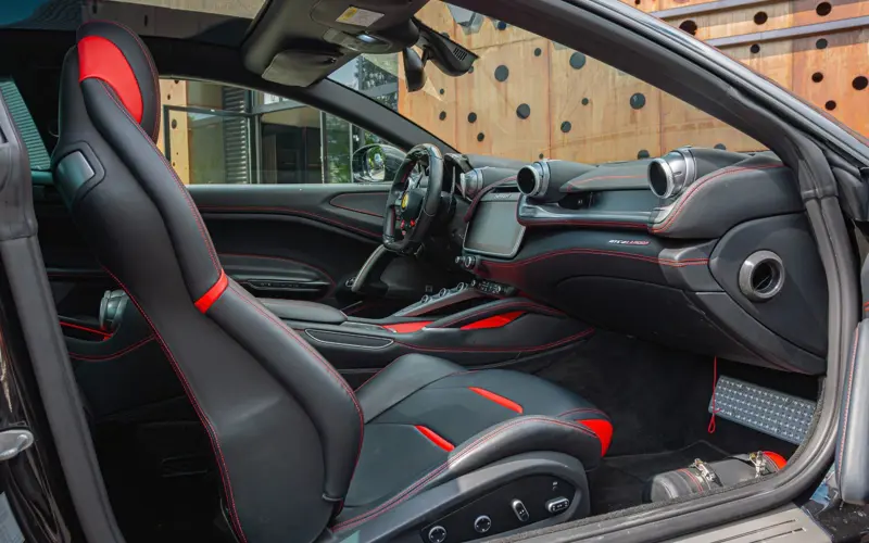 Ferrari GTC4Lusso V12 * NOVITEC * NEW SERVICE * NEW WARRANTY - 116573