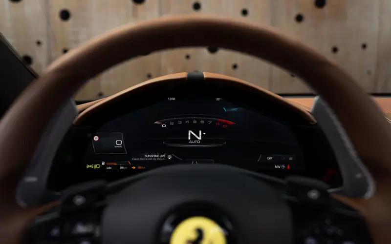 Ferrari Roma Spider * SPECIAL COLOR * VENT * VOLL * LP €345.000 - 171192