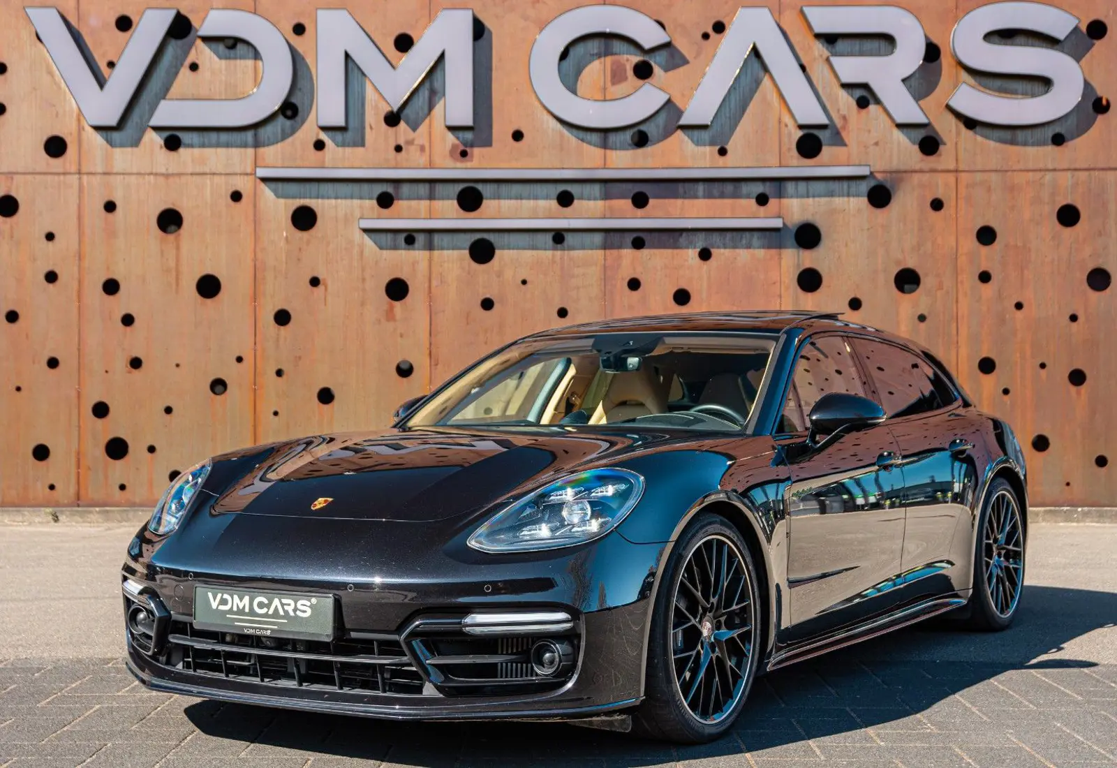Porsche Panamera Sport Turismo 4 E-Hybrid Platinum Editi - 144962