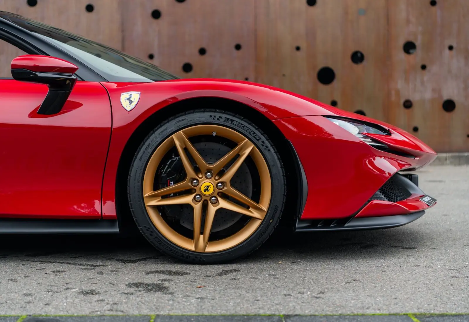 Ferrari SF90 Spider * LIFT * CARPLAY * AFS * TWO-TONE * CARBON *  - 166936