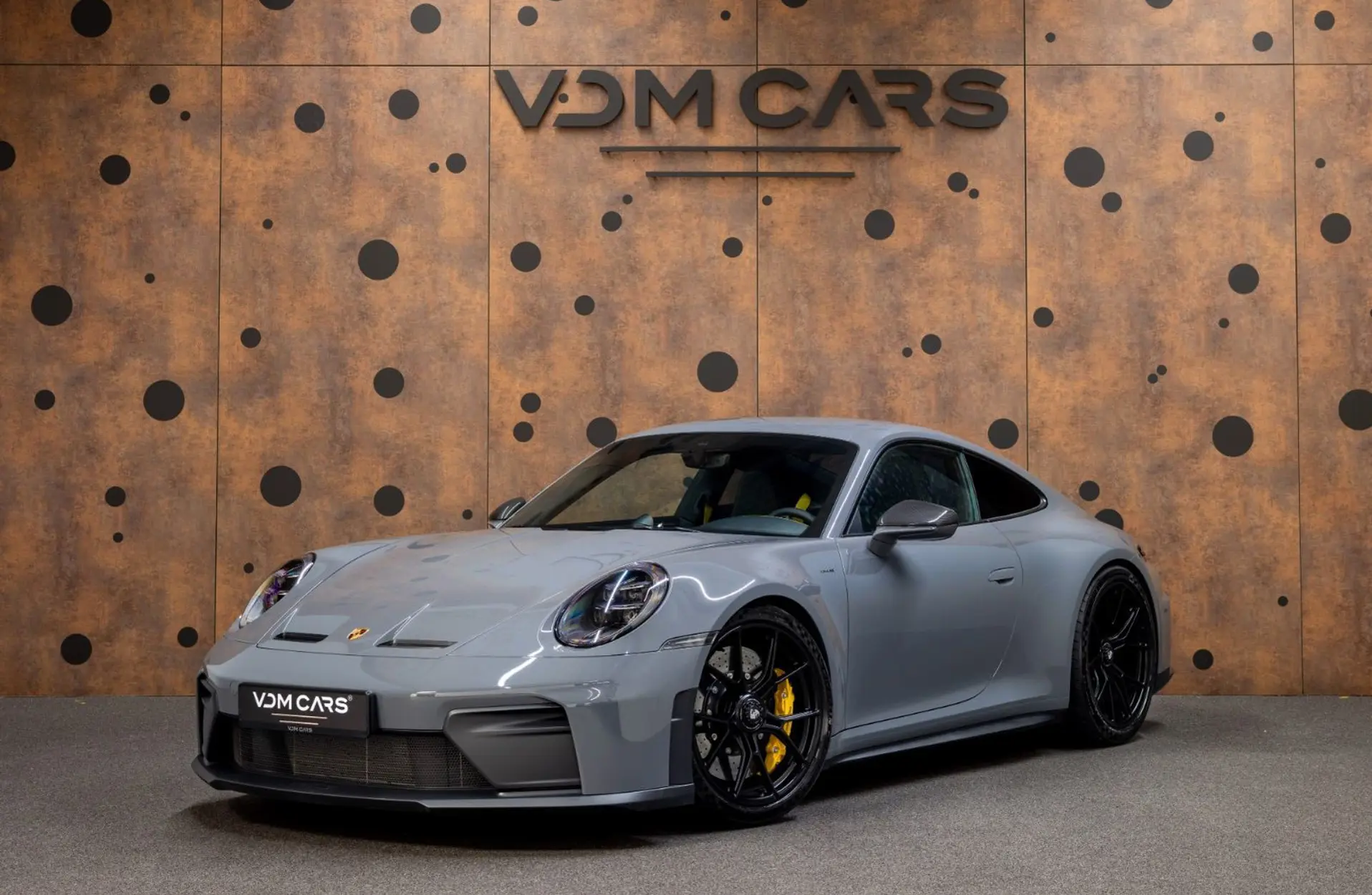 Porsche - 992 - 122086