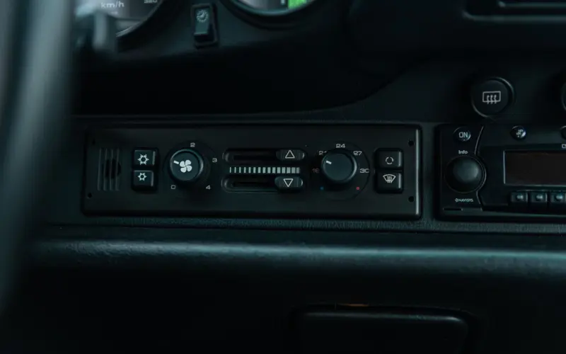 Porsche 993 Turbo * NEUE WARTUNG * TOP GEPFLEGT * SAMMLERST. *  - 131955