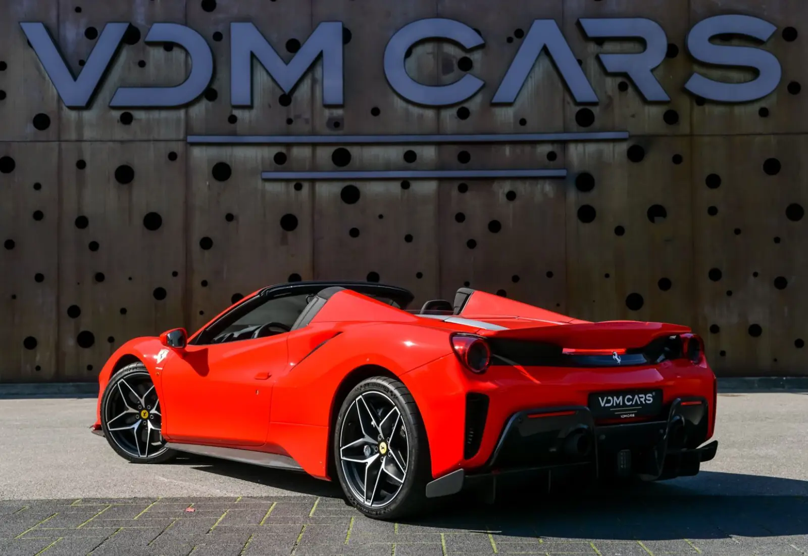 Ferrari 488 Pista Spider * CARBON (12x) * LIFT * AFS * PPF * MWST - 123932