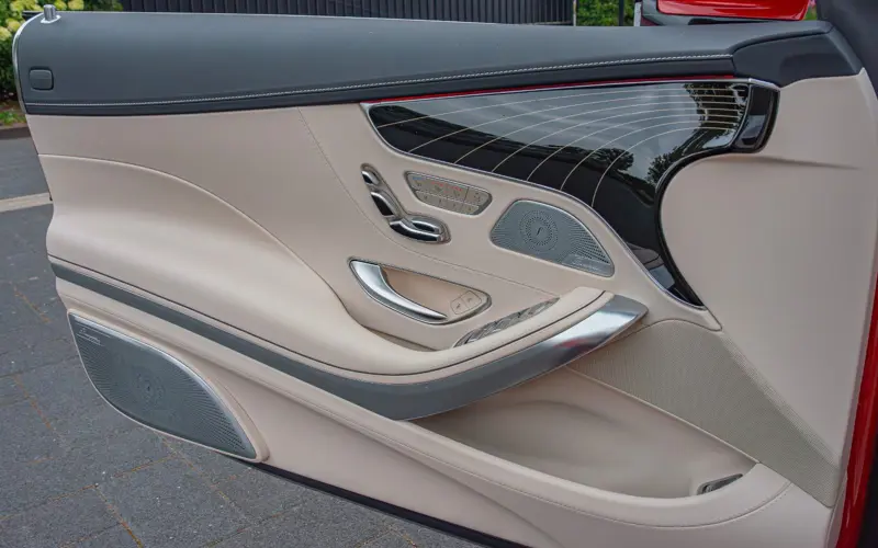 Maybach S 650 Cabriolet * 1 OF 300 Limited * Zirkon Red *  - 106256