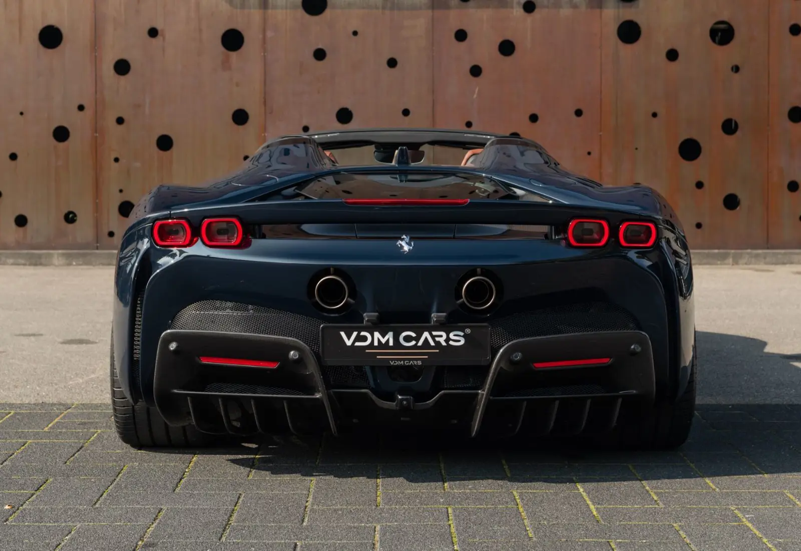 Ferrari SF90 Spider * CARBON(12x) * CARPLAY * LIFT * TWO-TONE *  - 117961