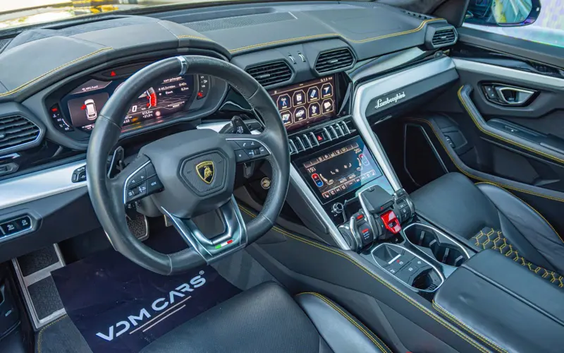 Lamborghini Urus 4.0 V8 * MASSAGE * ADAS * STYLE PACK * URBAN - 106974