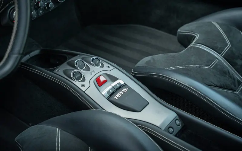 Ferrari 458 Italia * CARBON SEATS * LIFT * AFS * CAMERA * MWST *  - 153650