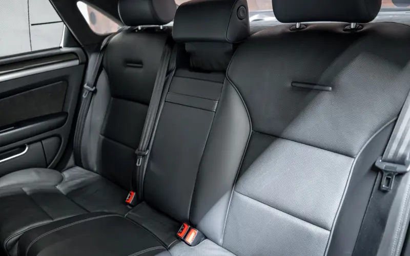 Audi S8 5.2 quattro * MASSAGE * LUFTFEDERUNG * CARBON *  - 168749