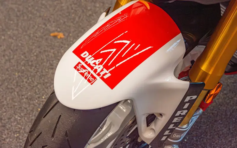 Ducati Streetfighter V4 Supreme. * 1 OF 250 LIMITED ED - 105575