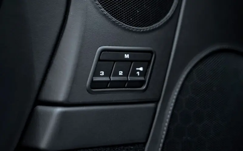 Porsche 911 Speedster * 1of356 * Memory * BOSE * PCCB * SportChro - 122984