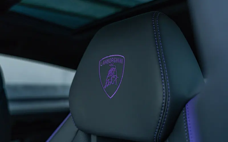 Lamborghini Urus SE * AD PERSONAM * VIOLA HONGKONG * MASSAGE * VOLL - 135995