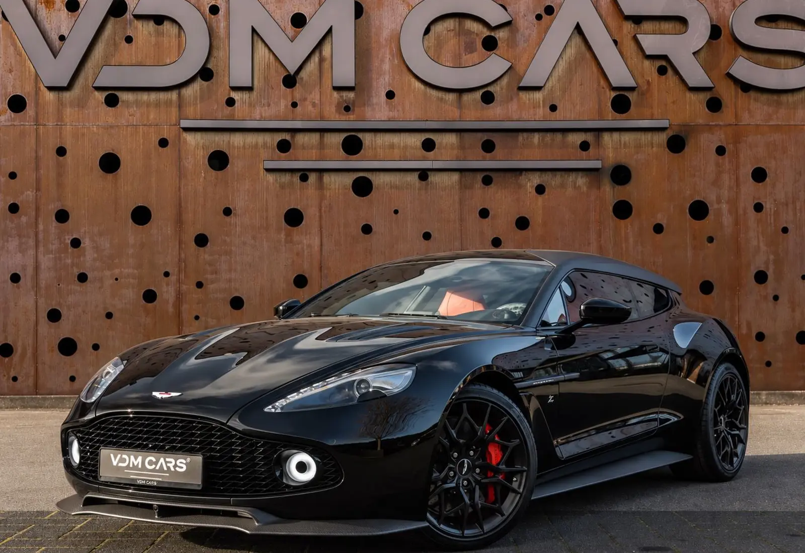 Aston Martin Vanquish Zagato Shooting Brake NEW SERVICE ! NEW - 174396