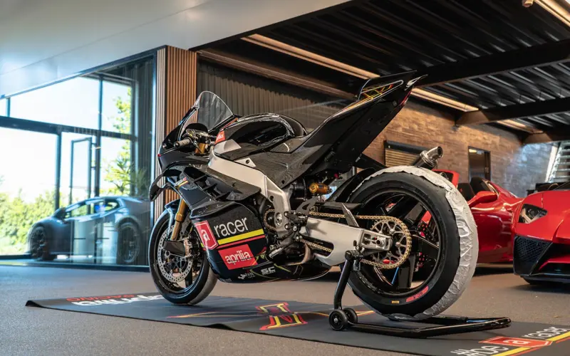 Aprilia RSV4 X ex3ma * 1 OF 30 LIMITED EDITION *  - 112829