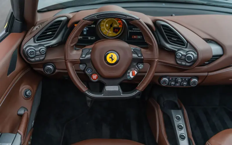 Ferrari 488 Spider HELE * SERVICE NEW * WARRANTY * ELEC.SEAT *  - 138615