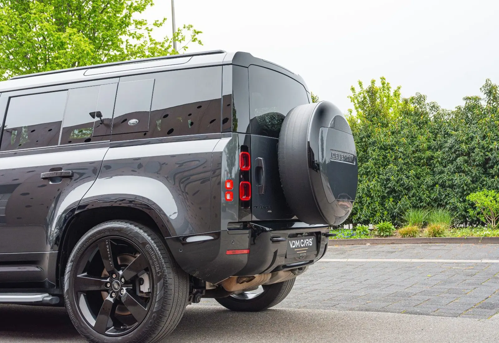 Land Rover Defender 3.0 D300 MHEV HSE 110 * MERIDIAN * PANO *  - 84856