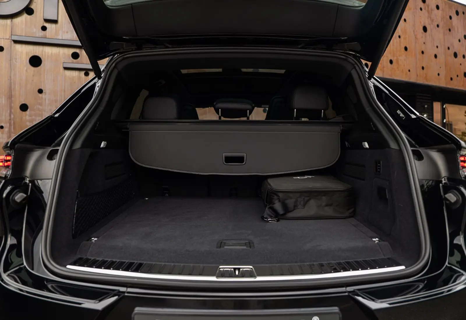 Porsche Cayenne E-Hybrid * PASM * SOFTCLOSE * PANO * CHRONO * 360 - 171962