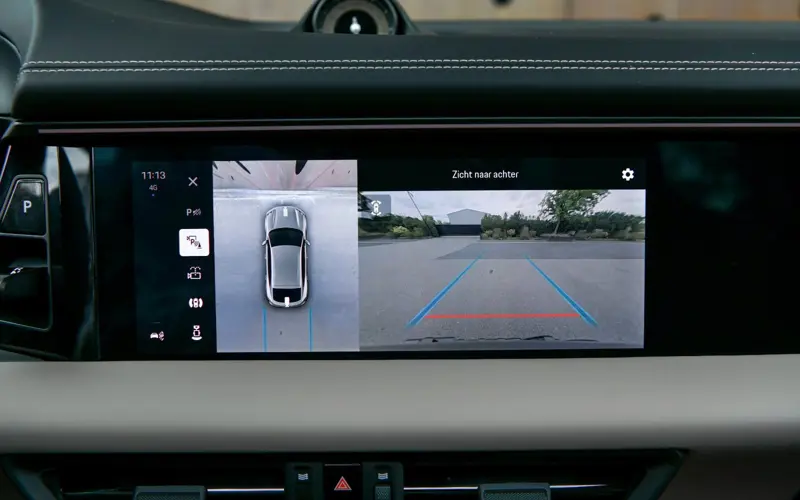 Porsche Macan Turbo Electric * INNO * P.DISPLAY * H.LENK * PANO - 115182