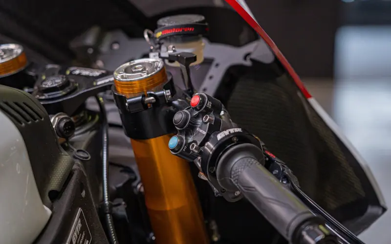 Yamaha R1 GYTR Pro 25th Anniversary Edition * 1 OF 25 * LI - 135634