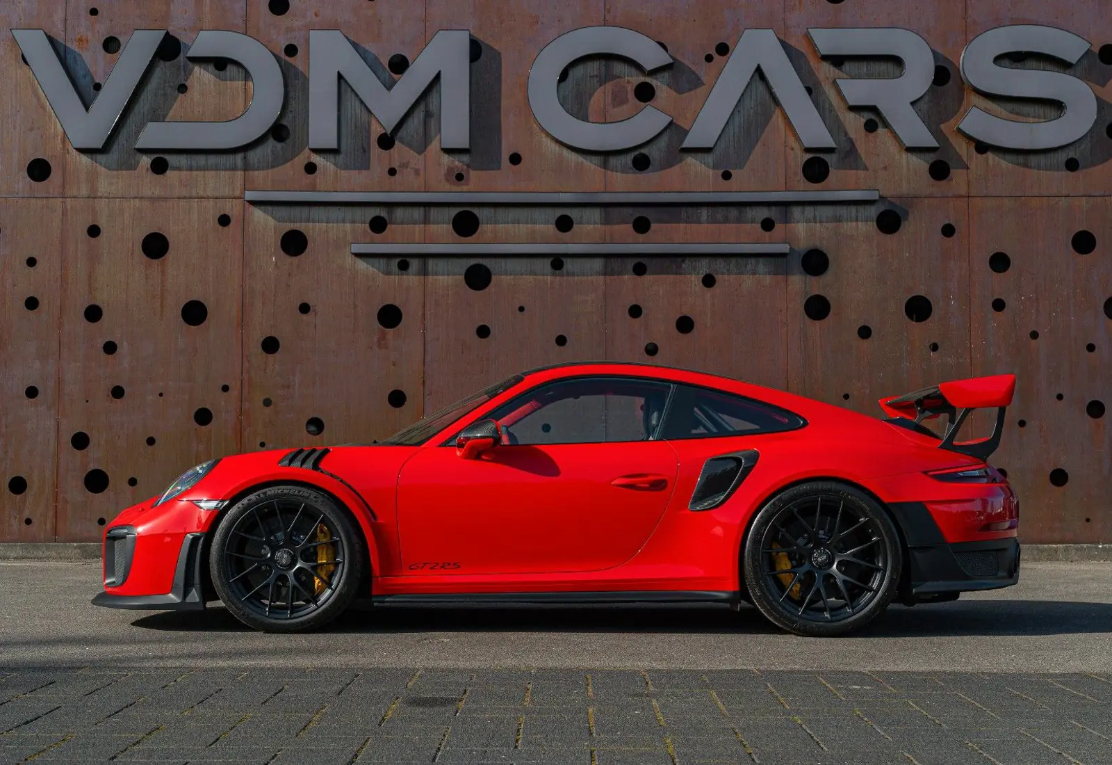 Porsche 911 GT2 RS * WEISSACH * 1.OWNER * ONLY 732KM * NEW - 135785