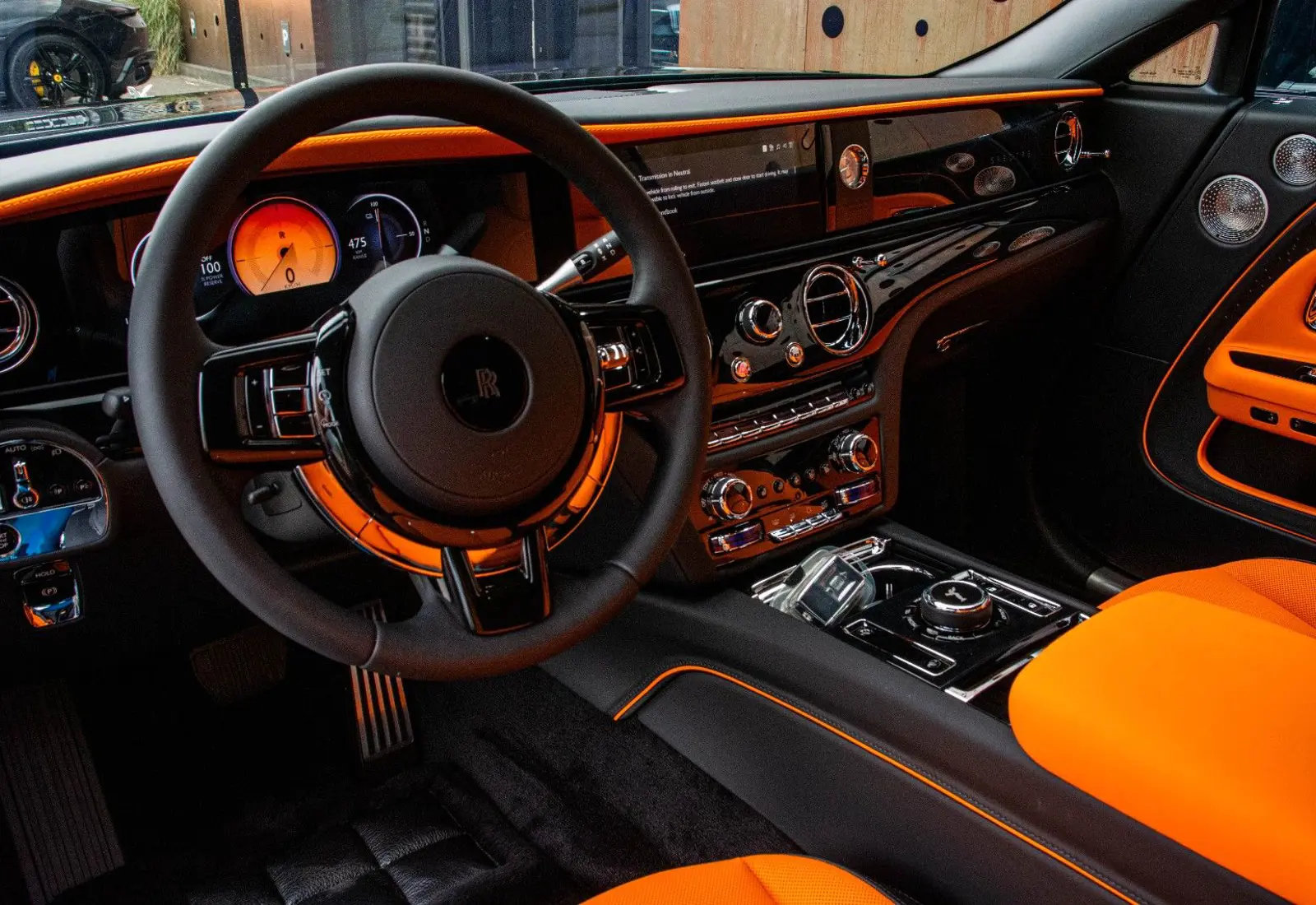 Rolls-Royce Spectre STOCK LAUNCH PACK STARLIGHT MASSAGE VOLL - 53012