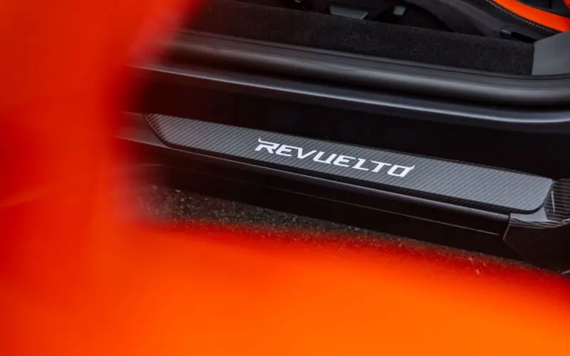 Lamborghini Revuelto * AD PERSONAM * CARBON * FULL ASSIST * SONUS *  - 126680