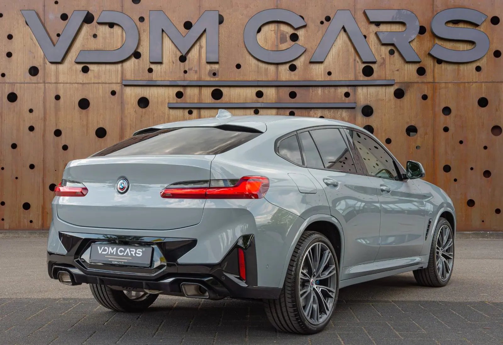 BMW X4 xDrive 20 i M Sport * PANO * HARMAN * 360 * SHADOW *  - 107514