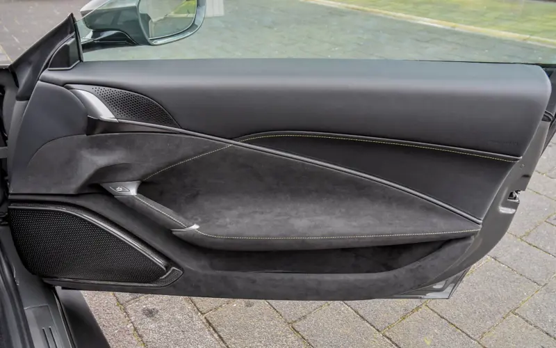 Ferrari Roma * NOVITEC * F. ADAS * MAGNE * P.DISPLAY * SMARTPHONE - 113114