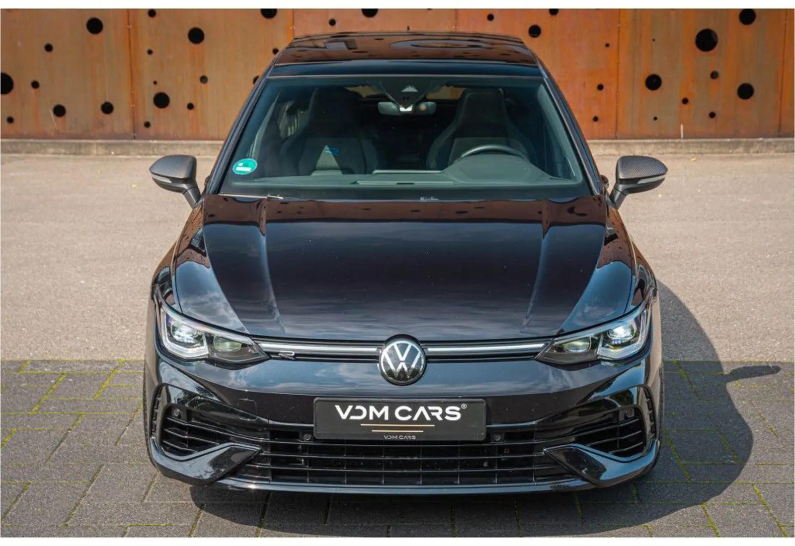 Volkswagen Golf VIII R 4Motion * AKRAPOVIC * STAGE 2 * PANO * PERF - 127674