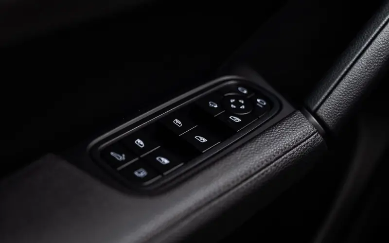 Porsche Cayenne E-Hybrid * PASM * SOFTCLOSE * PANO * CHRONO * 360 - 171984