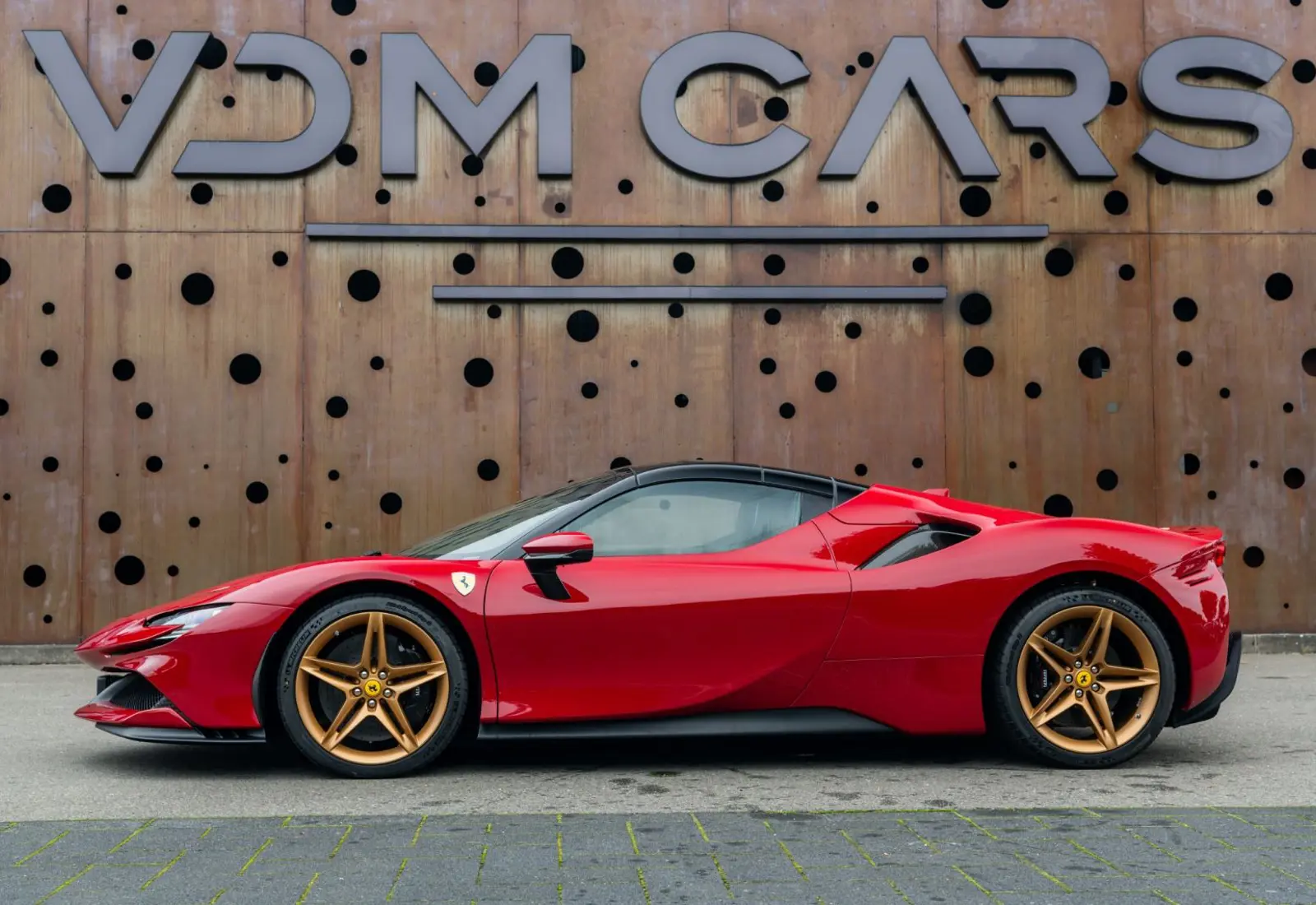 Ferrari SF90 Spider * LIFT * CARPLAY * AFS * TWO-TONE * CARBON *  - 166934
