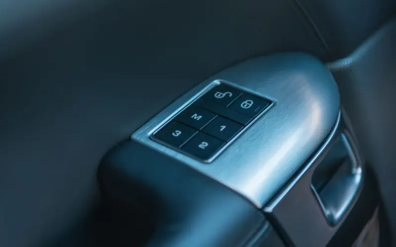 Land Rover Range Rover Sport SVR * SOFT-CLOSE * PANO * 360 * HUD *  - 125922