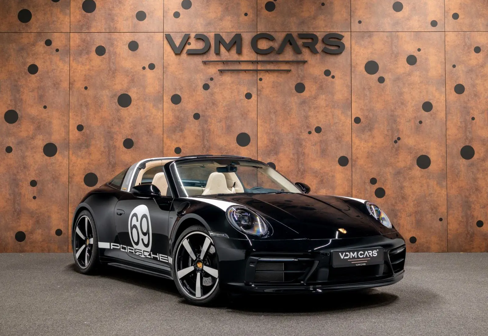 Porsche 911 Targa 4S Heritage Edition * 1 OF 992 * DESIGN *  - 174325