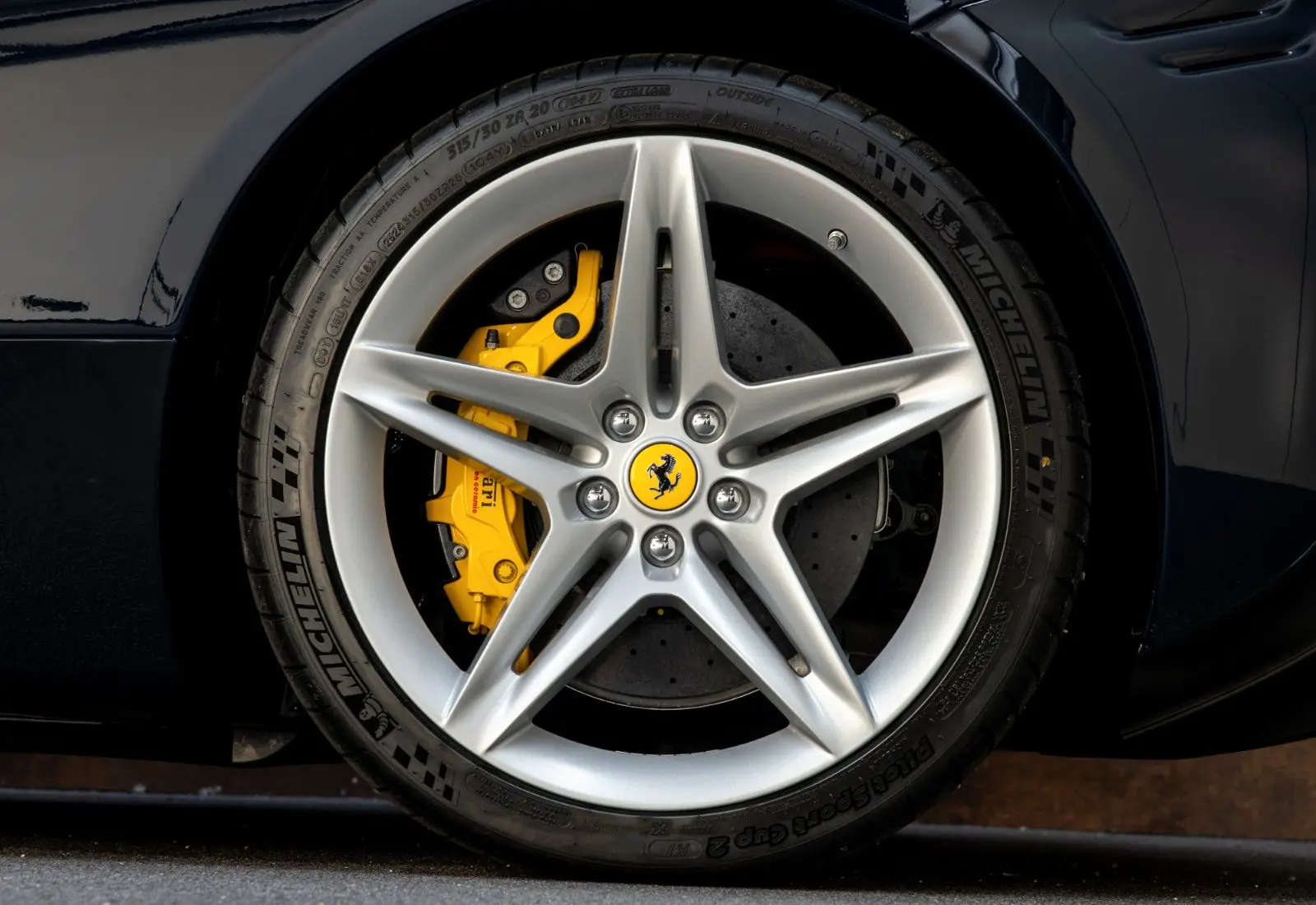 Ferrari SF90 Spider * LIFT * L-RACESEATS * CAMERA *  - 110673