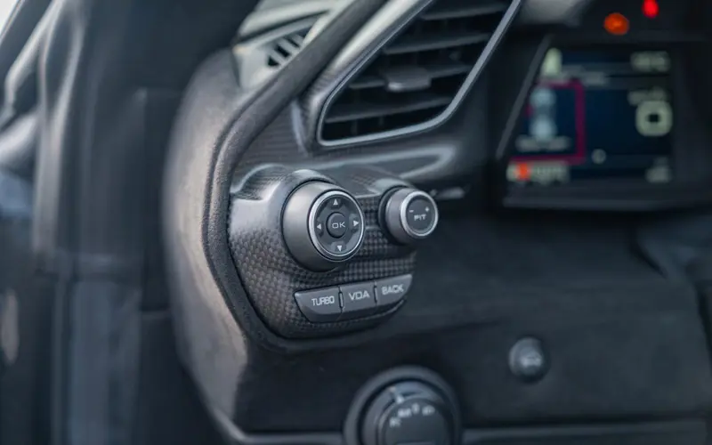 Ferrari 488 Pista Spider * CARBON 12X * 635KM * NEW SERVICE *  - 133219