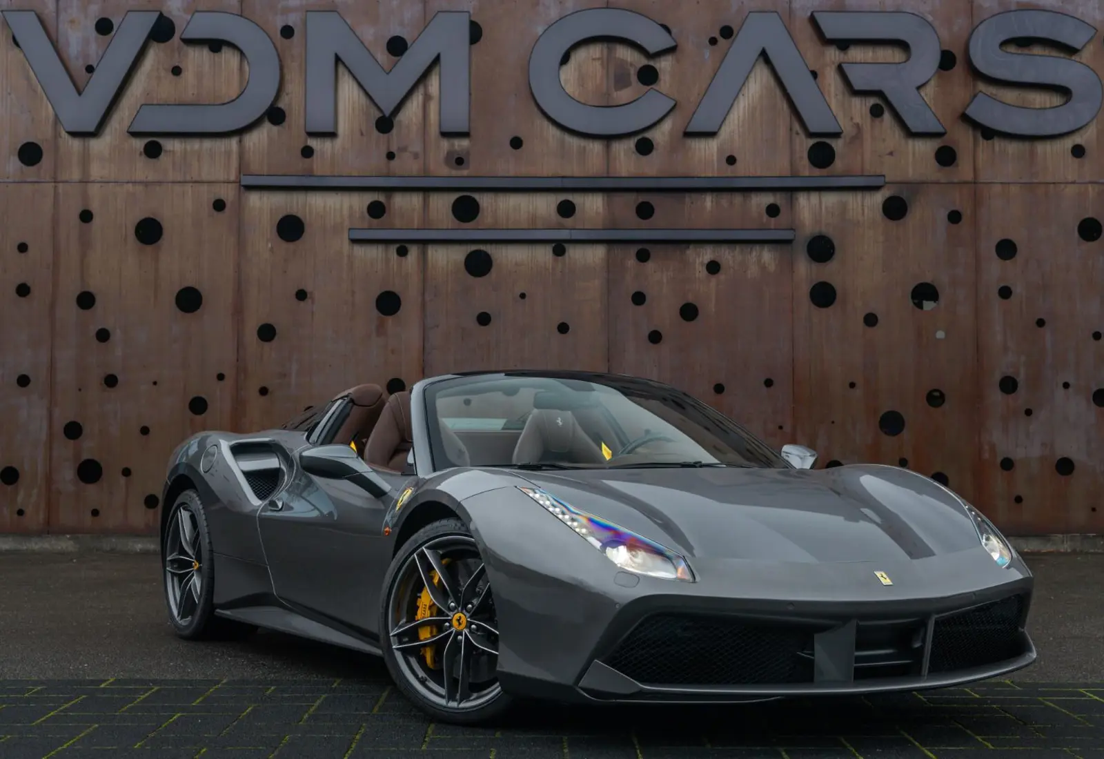 Ferrari 488 Spider HELE * SERVICE NEW * WARRANTY * ELEC.SEAT *  - 139617