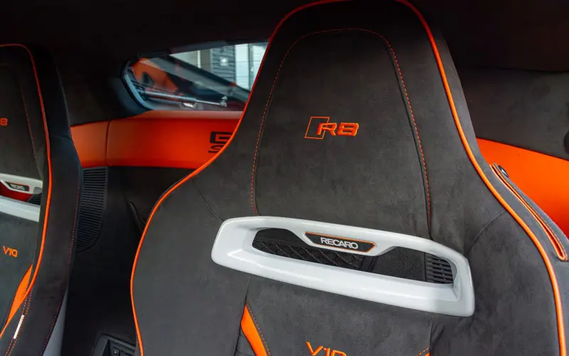 Audi R8 Coupe 5.2 FSI quattro plus * CARBON * GT STYLE *  - 105374