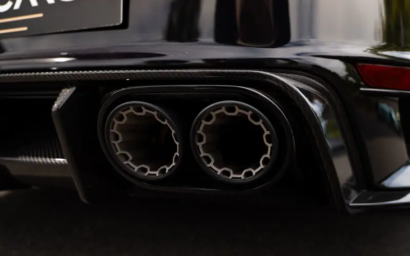 Porsche 911 BRABUS ROCKET R * 1 OF 25 * 900HP * CARBON * LIFT *  - 167540