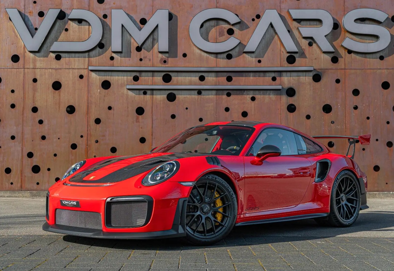 Porsche 911 GT2 RS * WEISSACH * 1.OWNER * ONLY 732KM * NEW - 135779