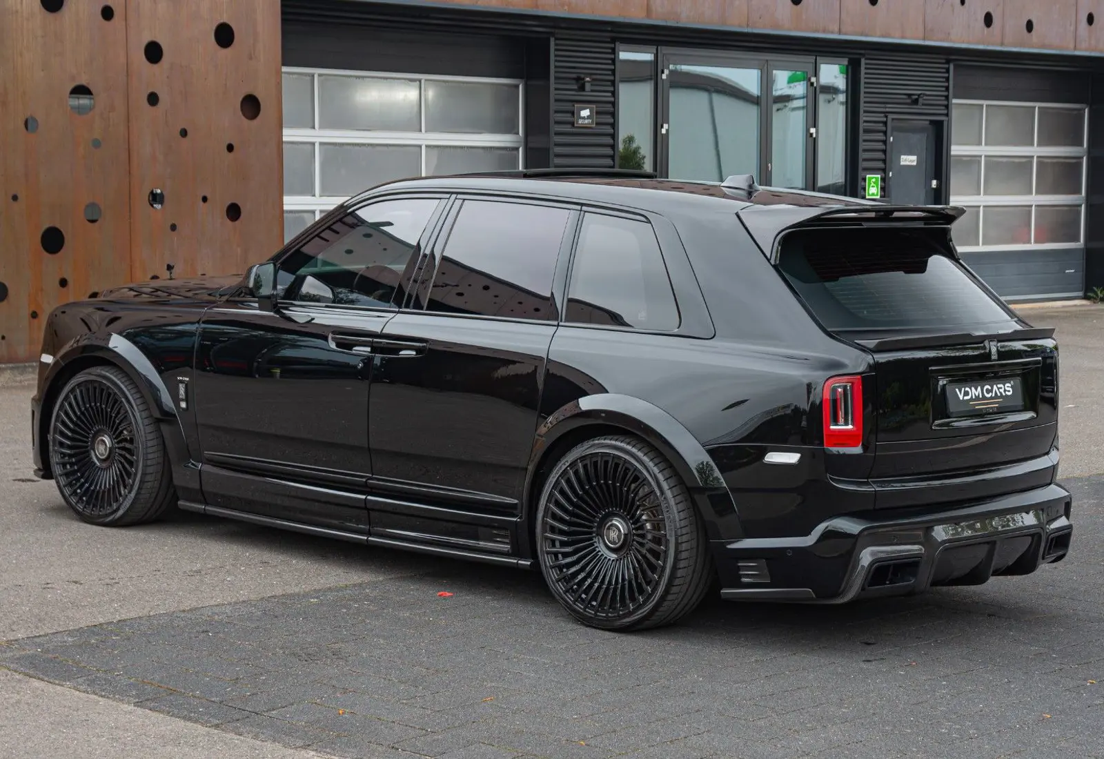 Rolls-Royce Cullinan URBAN WIDETRACK * CARBON * VOSSEN * REAR ENT. - 86337