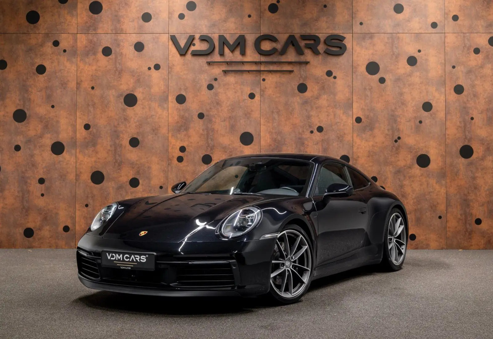 Porsche 992 Carrera 4S * 18-WEG * H.ACHSLENKUNG * SITZBELÜFT *  - 138463