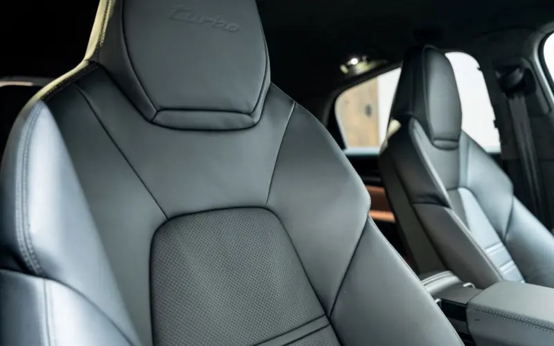 Porsche Cayenne Coupe Turbo E-Hybrid * PTS * GT PACKAGE *  - 136655