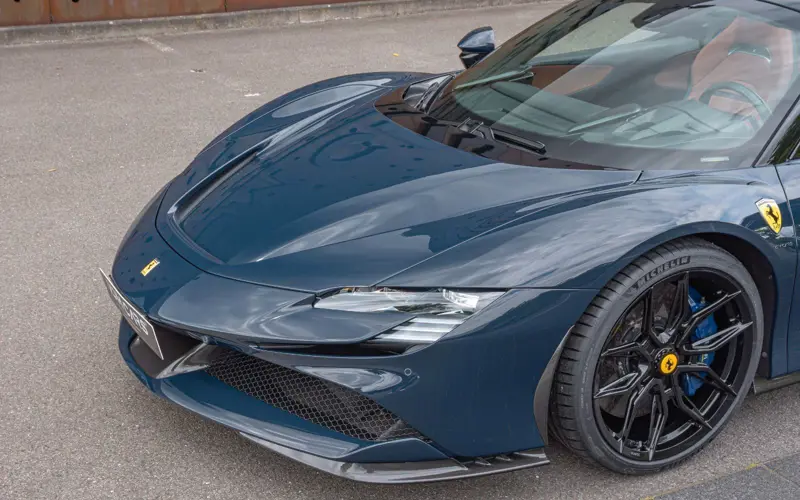 Ferrari SF90 Spider * CARBON(12x) * CARPLAY * LIFT * TWO-TONE *  - 110930