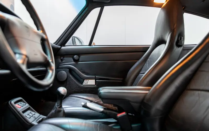 Porsche 993 Carrera 4S Coupé * Schaltgetriebe * Dach *  - 128255