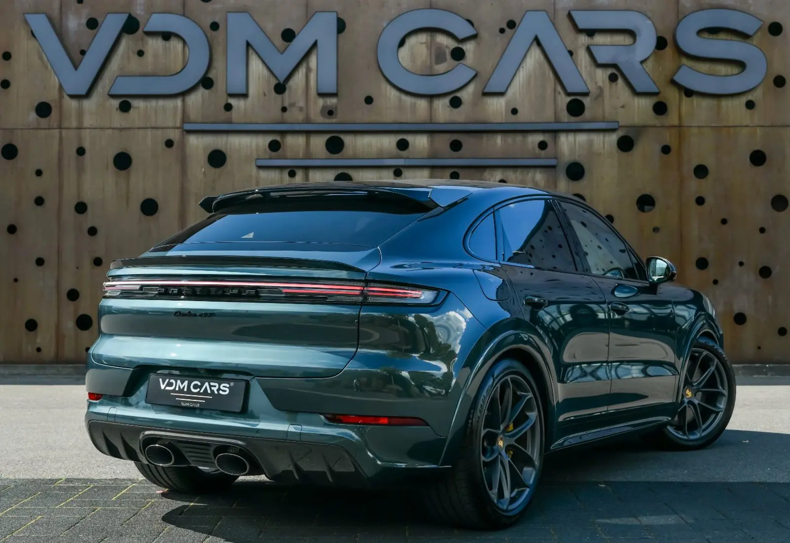Porsche Cayenne Coupe Turbo E-Hybrid * PTS * CARBON * 18-WEG *  - 115793