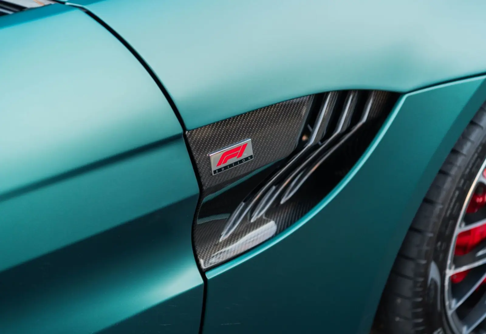 Aston Martin Vantage F1 * CARBON * AERO * INKL.ORIG.WINTERRADSATZ *  - 125153