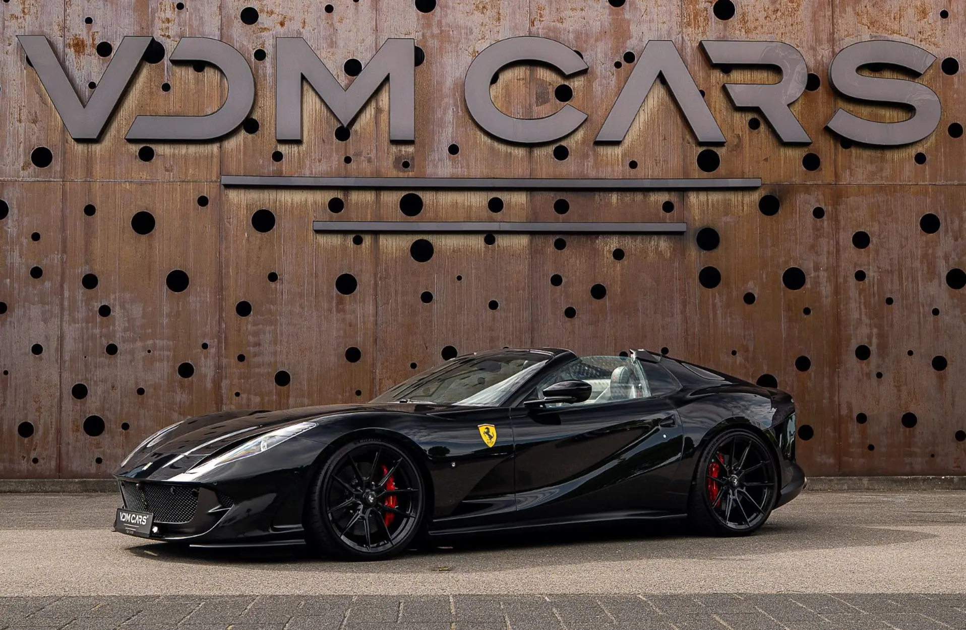 Ferrari - 812 - 169140