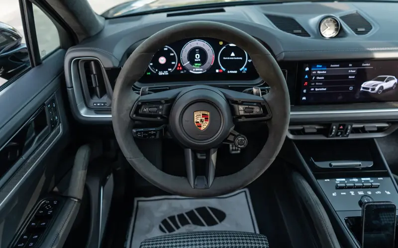 Porsche Cayenne Coupe Turbo E-Hybrid * PTS * GT PACKAGE *  - 127622